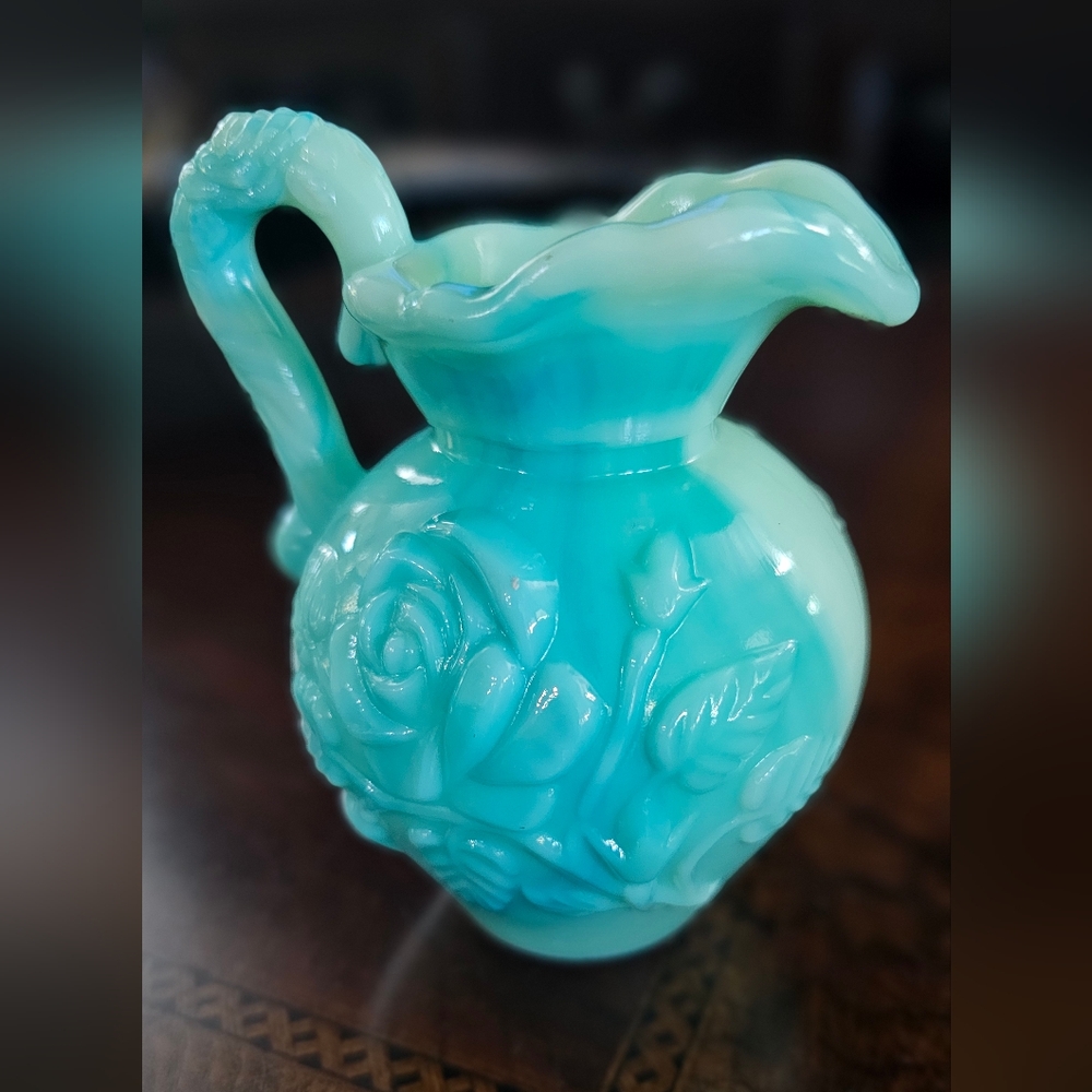 Avon Vintage 1970s Aqua Swirl Floral Rose Decanter Pitcher 4.5 Inch Tall EUC - Picture 2 of 16